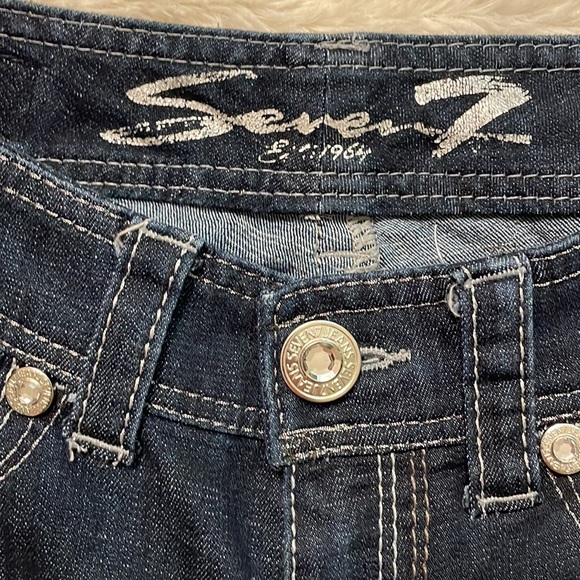 Dark jeans size 29. Like new. - Picture 4 of 6